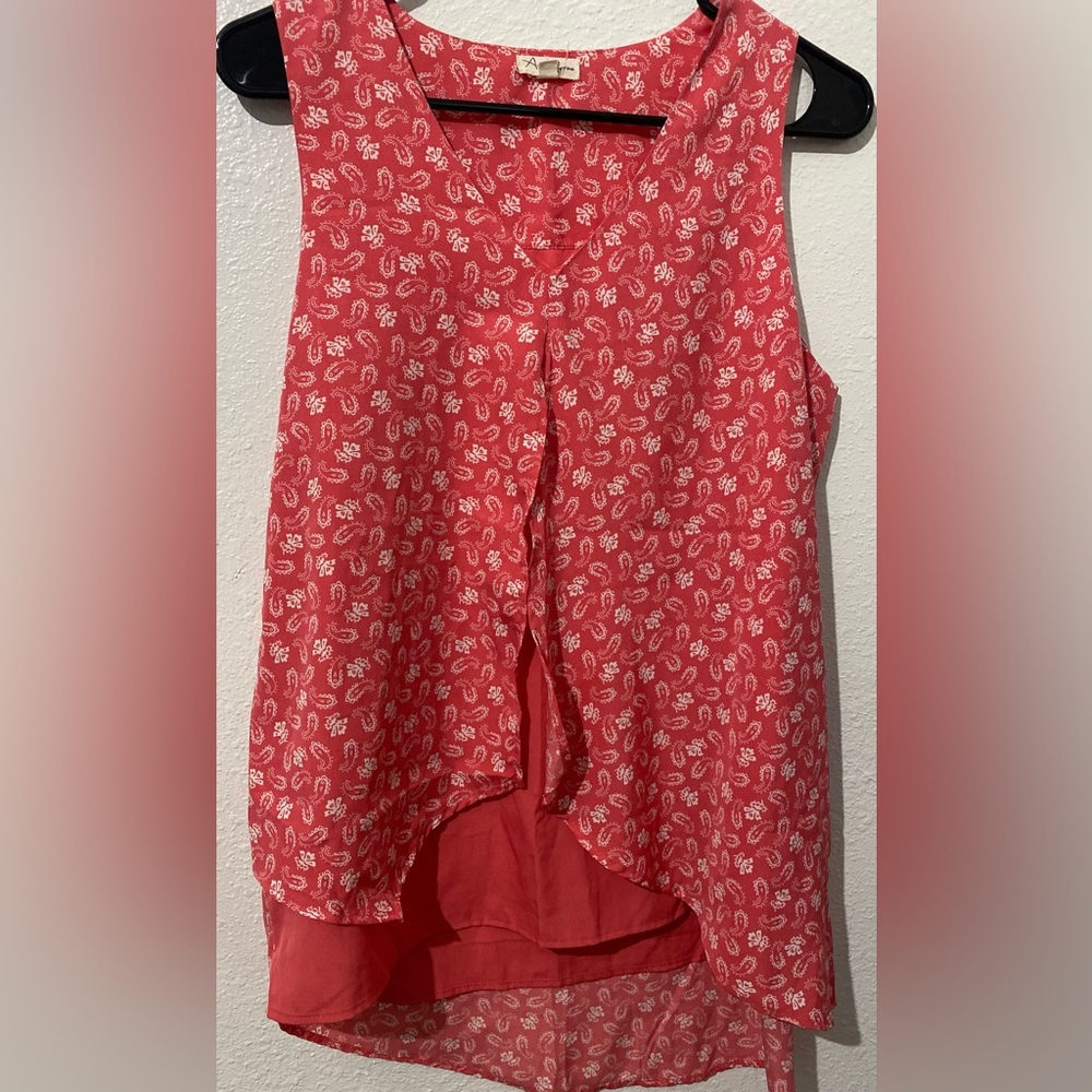 Antilia Femme Coral Paisley Sleeveless Hi-Low Tank